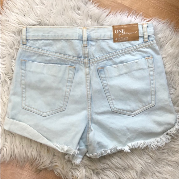 OneTeaspoon Outlaw Boyfriend Short - Picture 4 of 7